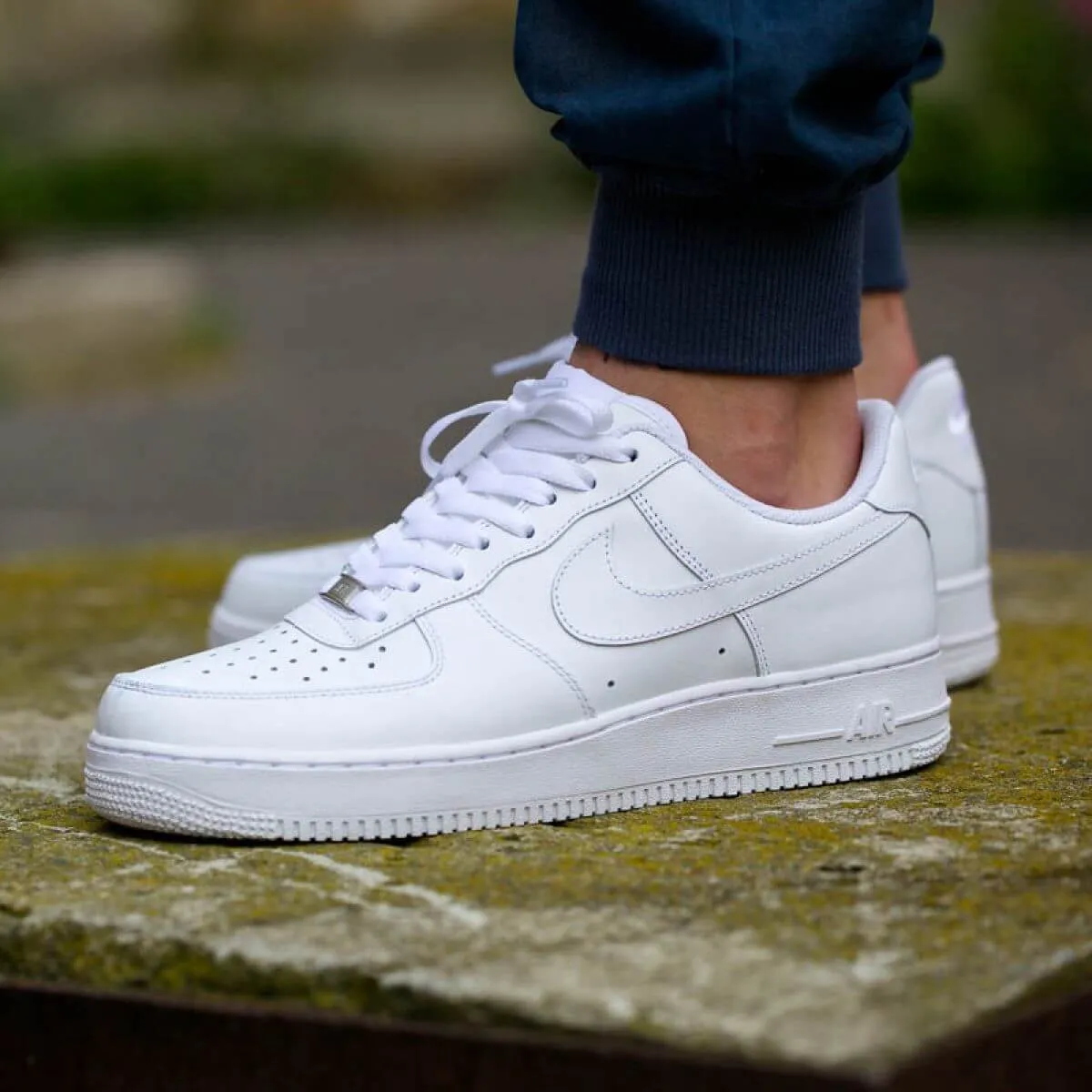 Nike Air Force 1 '07 White