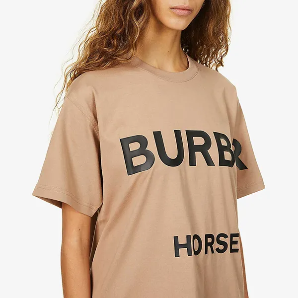 Áo Thun Burberry Carrick Logo-Print Cotton-Jersey T-Shirt 8048927 Màu Be Size XXS