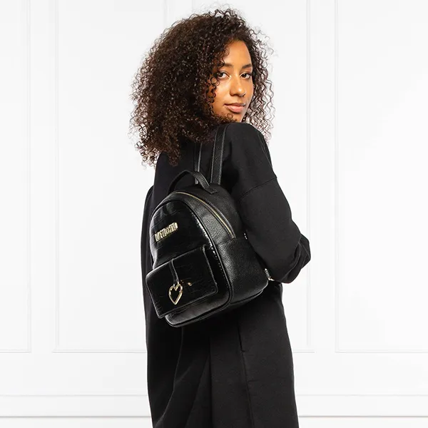 Balo Nữ Love Moschino Logo-Letter Crocodile-Embossed Backpack Màu Đen