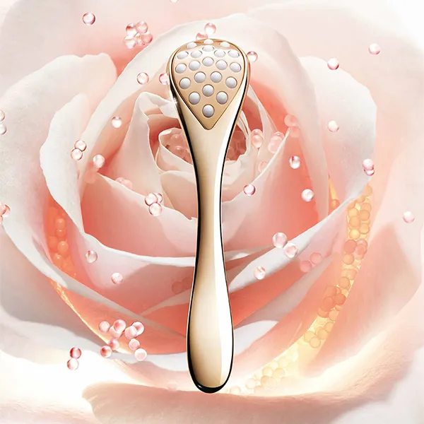 Cây Lăn Massage Dior Prestige Le Pétale Multi - Perlé Màu Vàng Gold