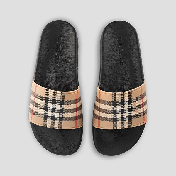 Dép Nam Burberry Vintage Camel 8056942 Màu Đen Size 42