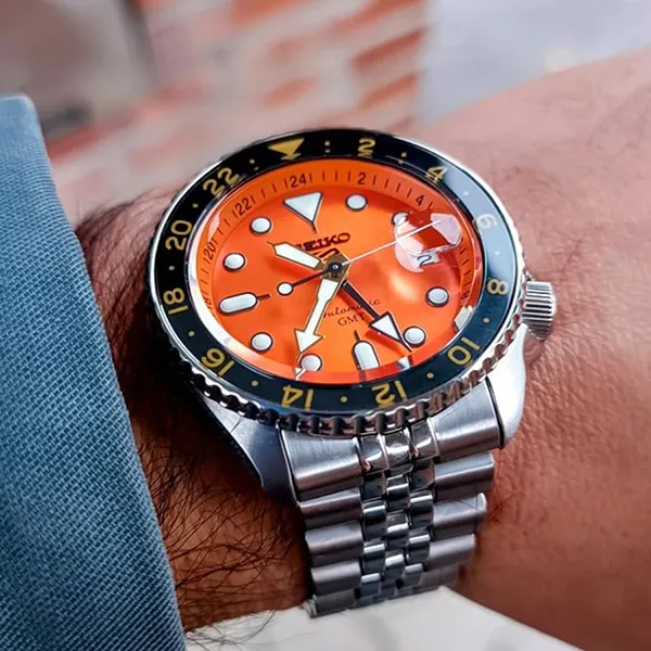 Đồng Hồ Nam Seiko 5 Sports GMT Automatic Orange Dial Watch SSK005K1 Màu Cam Bạc