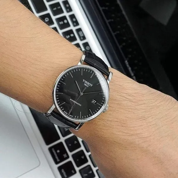 Đồng Hồ Nam Tissot Every Times T109.407.16.051.00 Màu Đen