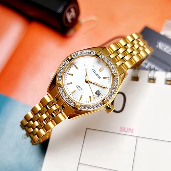 Đồng Hồ Nữ Citizen Quartz Gold Watch EU6062-50D Màu Vàng Trắng