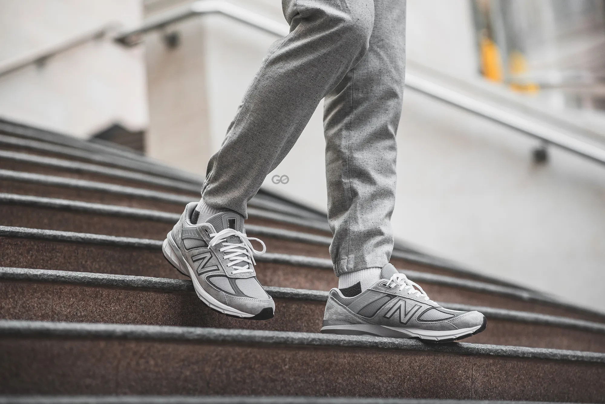 Giày thể thao New Balance 990v5