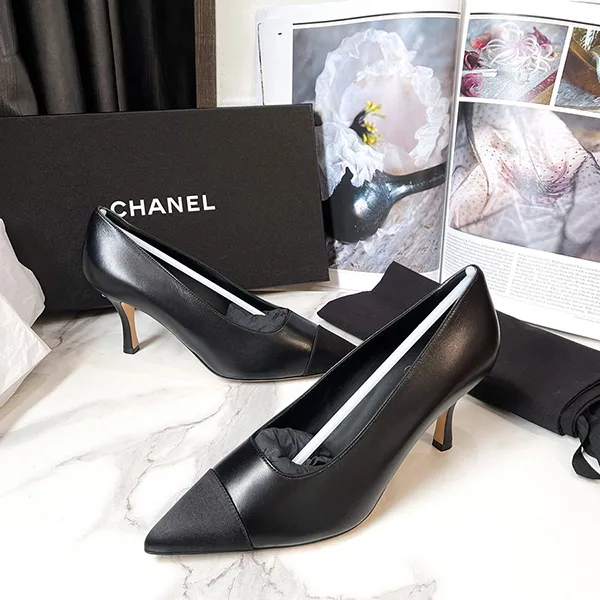 Giày Cao Gót Nữ Chanel Coco Mark Leather X Satin Heel Pumps Black Màu Đen Size 36.5 - Giày - Vua Hàng Hiệu