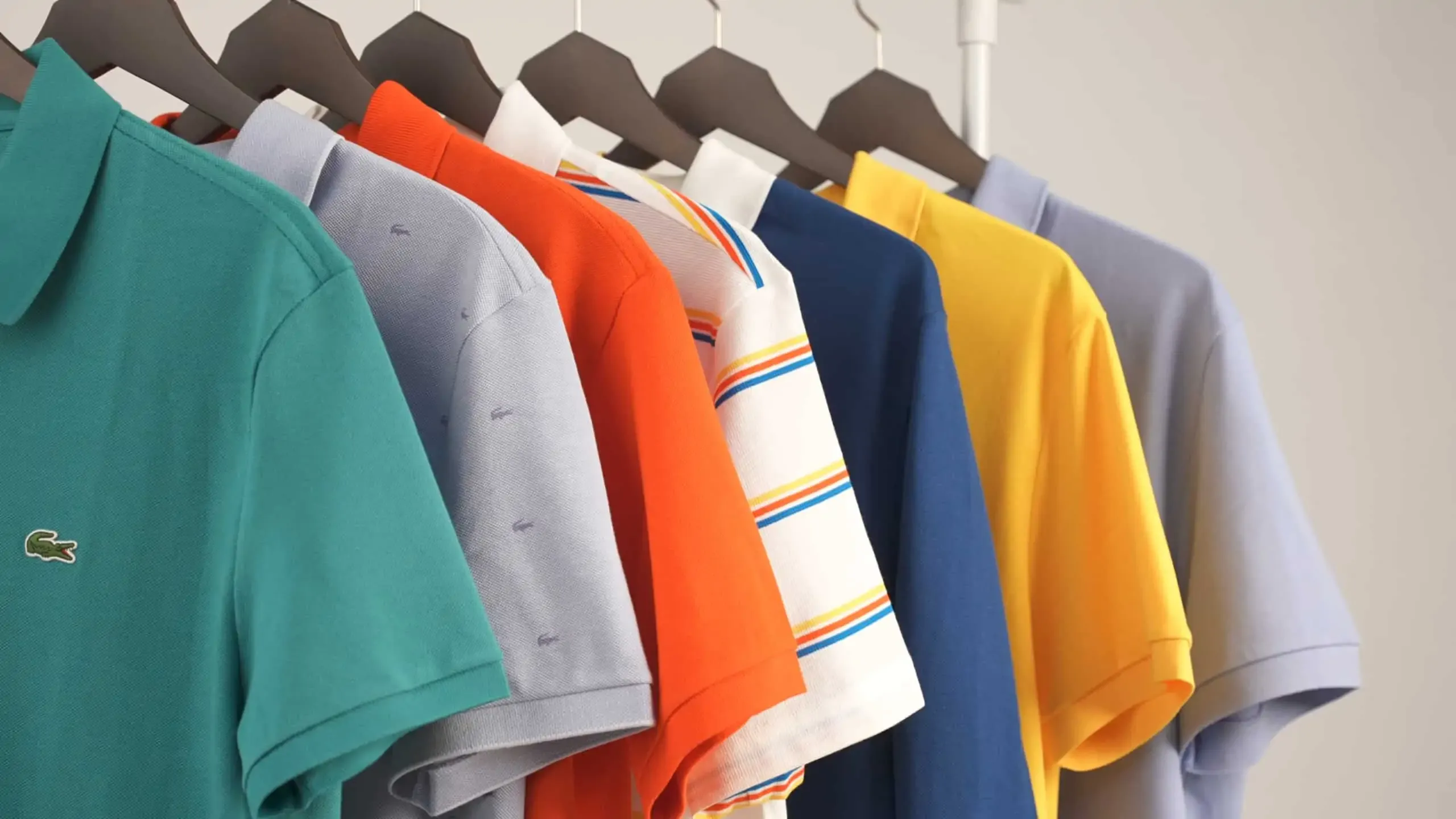 Áo Polo nhiều màu sắc phong cách khác nhau