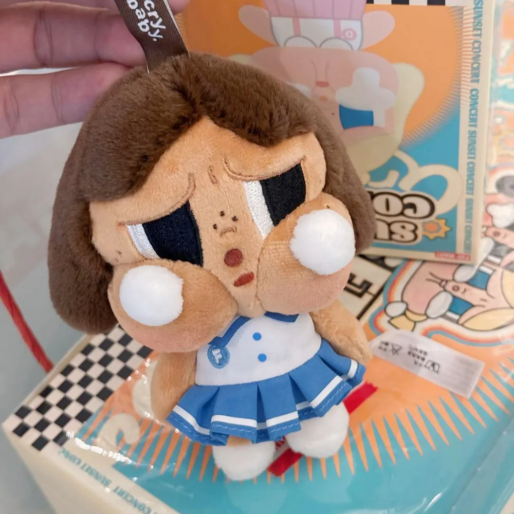 Móc Khóa Pop Mart Crybaby Sunset Concert Series-Plush Pendant Blind Box Màu Trắng - Xanh
