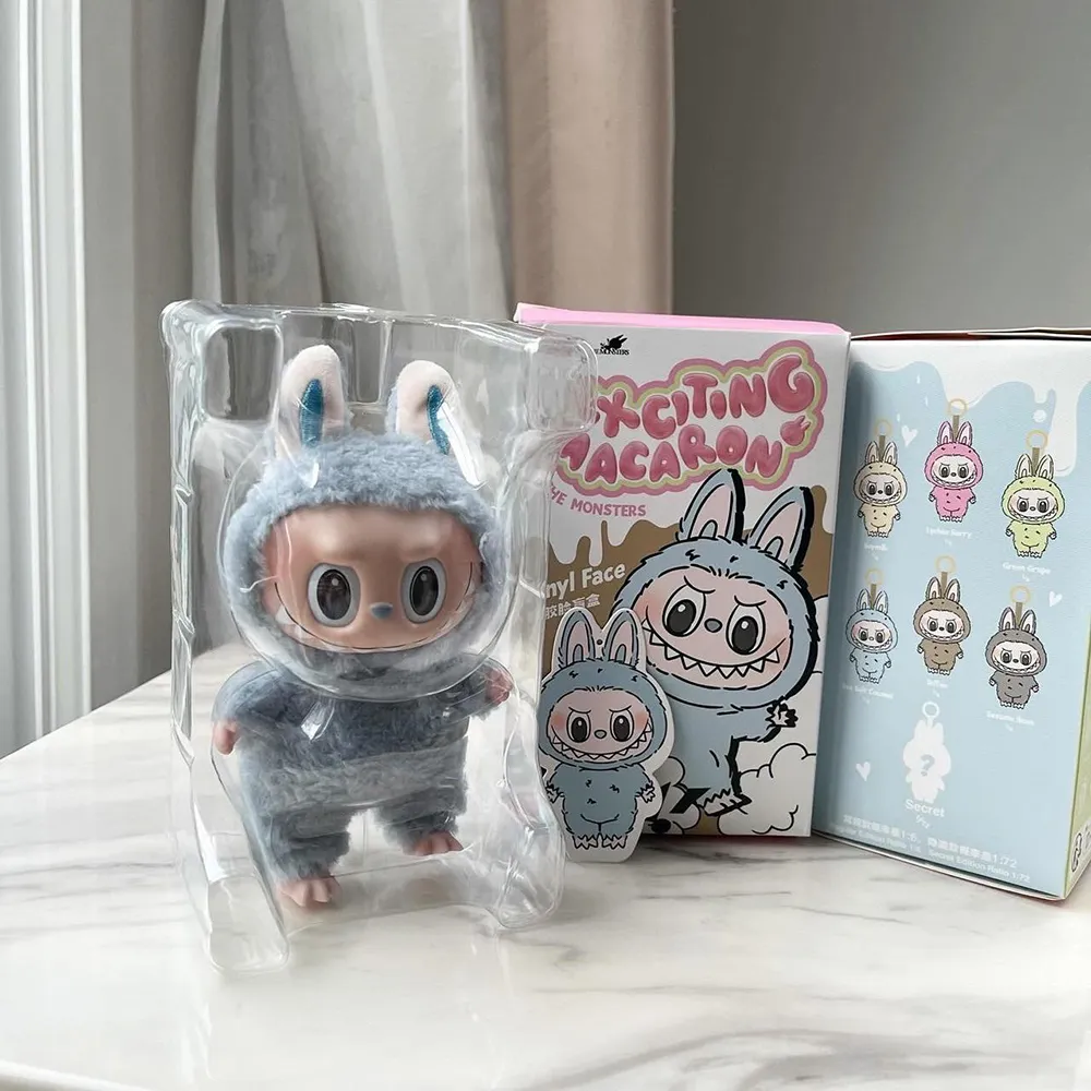 Móc Khóa Pop Mart Labubu Macaron Sea Salt Coconut Màu Xanh