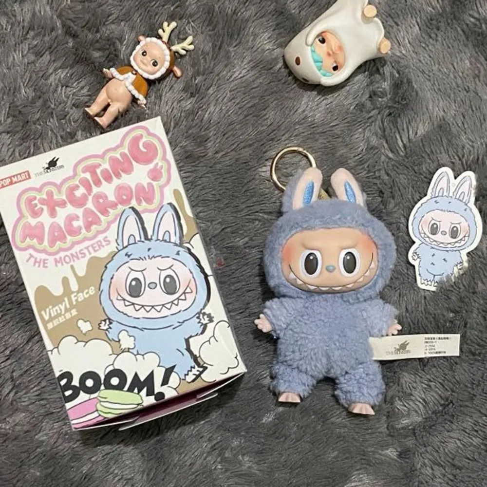 Móc Khóa Pop Mart Labubu Macaron Sea Salt Coconut Màu Xanh