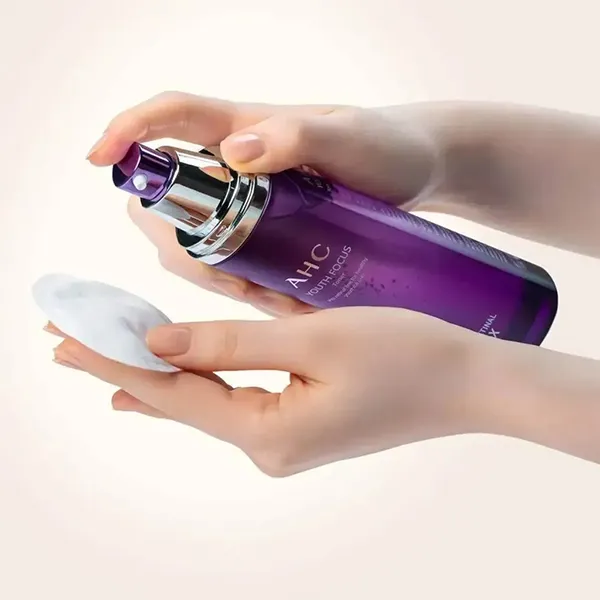 Nước Cân Bằng Hỗ Trợ Trẻ Hóa Da AHC Youth Focus Toner 130ml