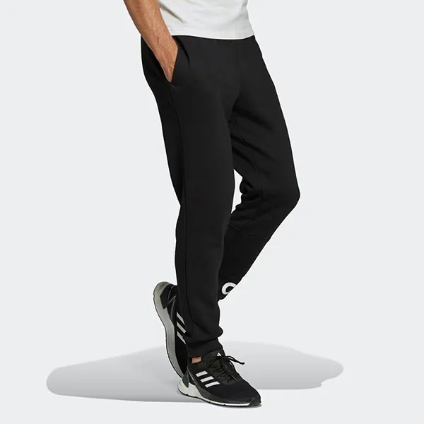 Quần Nỉ Nam Adidas Essentials Fleece Tapered Cuff Logo Pants GK8966 Màu Đen Size M