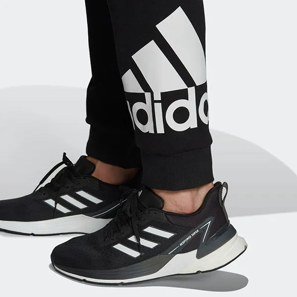 Quần Nỉ Nam Adidas Essentials Fleece Tapered Cuff Logo Pants GK8966 Màu Đen Size M