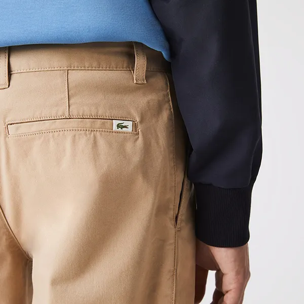 Quần Short Nam Lacoste Men's Slim Fit Stretch Gabardine Shorts FH9542 02S Màu Vàng Cát Size 42