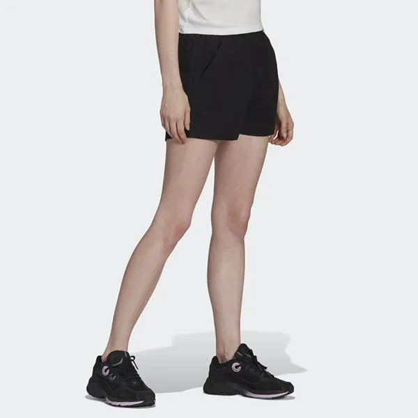 Quần Short Nữ Adidas Adicolor Classics Poplin Shorts HC2045 Màu Đen Size S