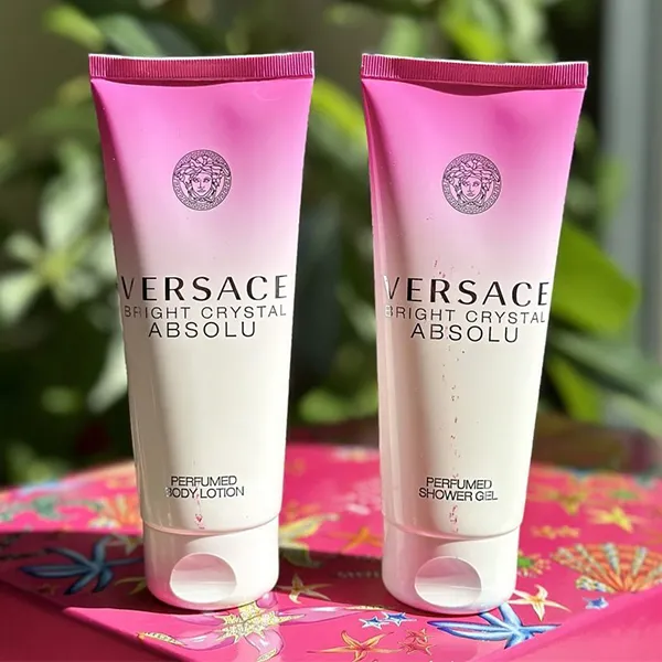 Set Nước Hoa Nữ Versace Bright Crystal Absolu EDP Gift Box 4 Món ((EDP 90ml + EDP 5ml + Shower Gel 100ml + Body Lotion 100ml) - Nước hoa - Vua Hàng Hiệu