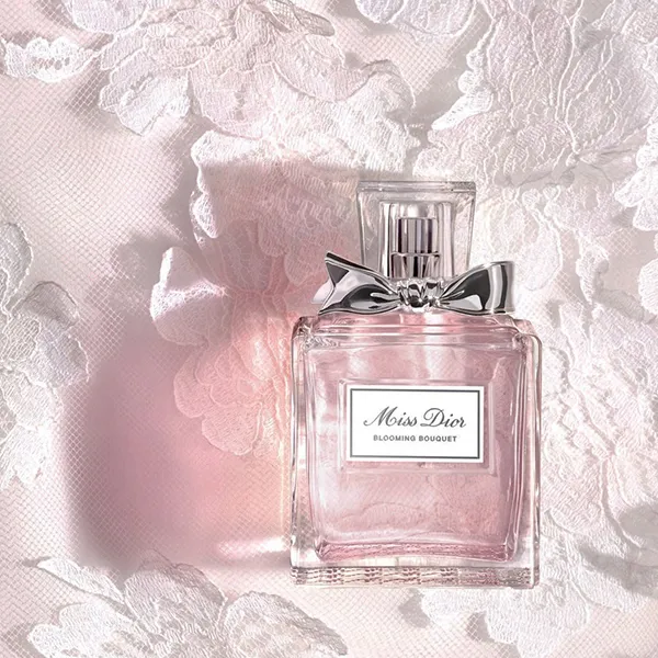 Set Son Dưỡng + Nước Hoa Miss Dior Blooming Bouquet + Kem Tay Miss Dior Set 3 Món