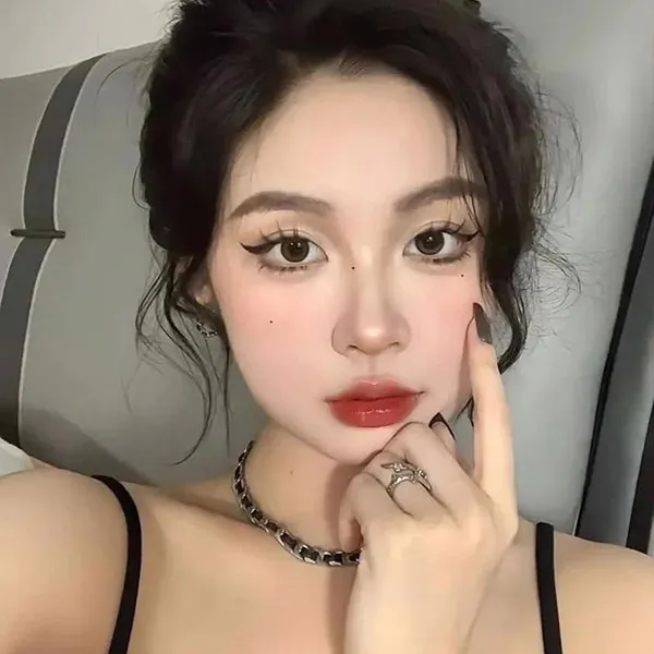 Son Dưỡng YSL Yves Saint Laurent Loveshine Lip Oil Stick 122 Caramel Swirl Màu Đỏ Cam Đất