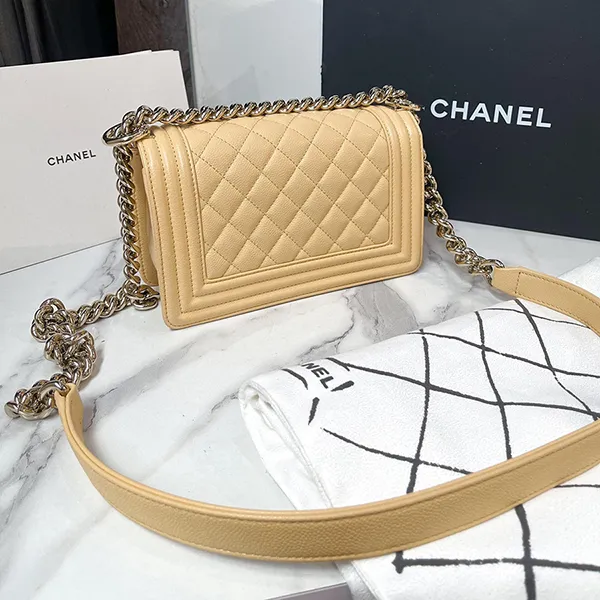 Túi Đeo Chéo Nữ Chanel Boy Caviar Yellow Small Màu Vàng Be