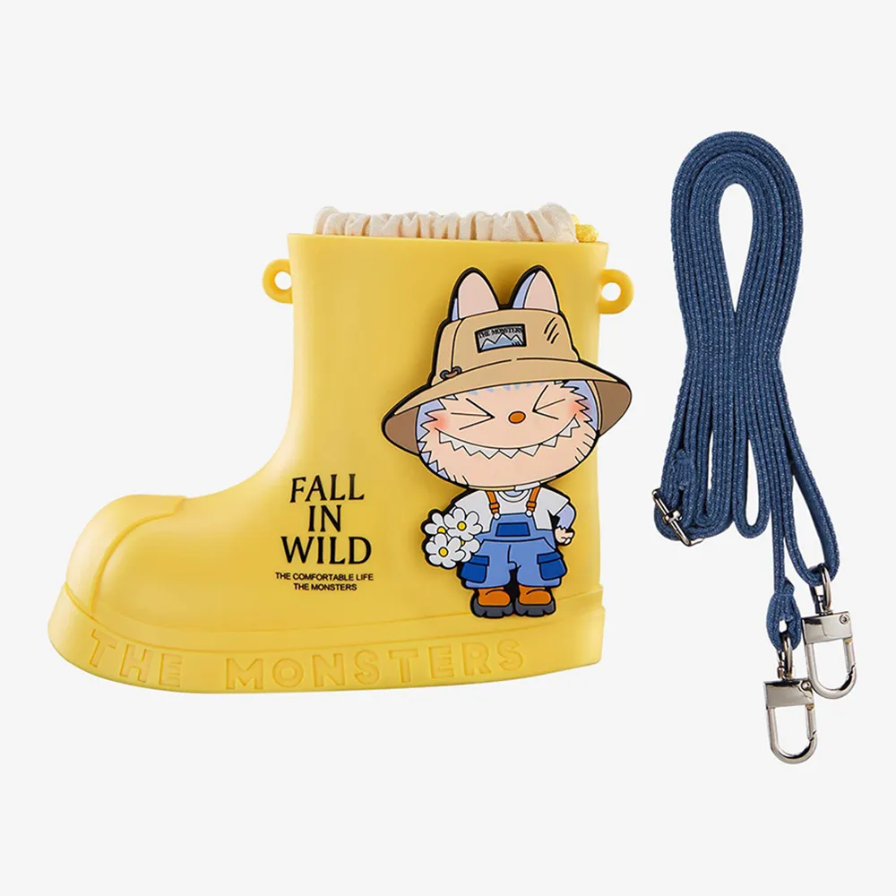 Túi Đeo Chéo Pop Mart Labubu The Monsters Fall In Wild Series Rain Boot Bag Màu Vàng