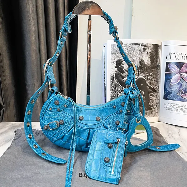 Túi Đeo Vai Nữ Balenciaga Le Cagole XS Shoulder Bag Crocodile Embossed Màu Xanh Dương