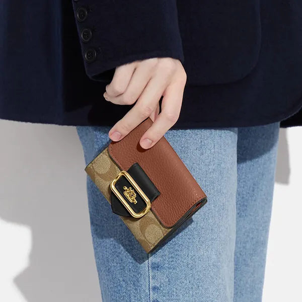 Ví Nữ Coach Small Morgan Wallet In Signature Canvas CF472 Màu Nâu Khaki - Túi xách - Vua Hàng Hiệu