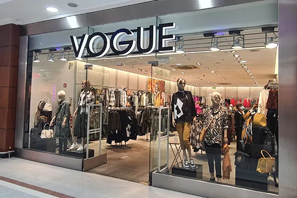 Gọng Kính Nam Vogue Eyeglasses VO5529 W44 51 Màu Đen