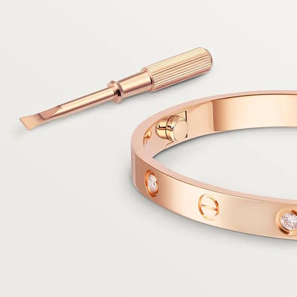 Vòng Đeo Tay Jewery Luxury Love Bracelet 4 Diamonds Màu Vàng Hồng