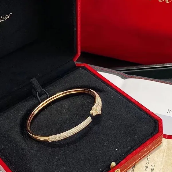 Vòng Đeo Tay Jewery Luxury Panthère De Bracelet Màu Vàng Gold Size 15 - Trang sức - Vua Hàng Hiệu