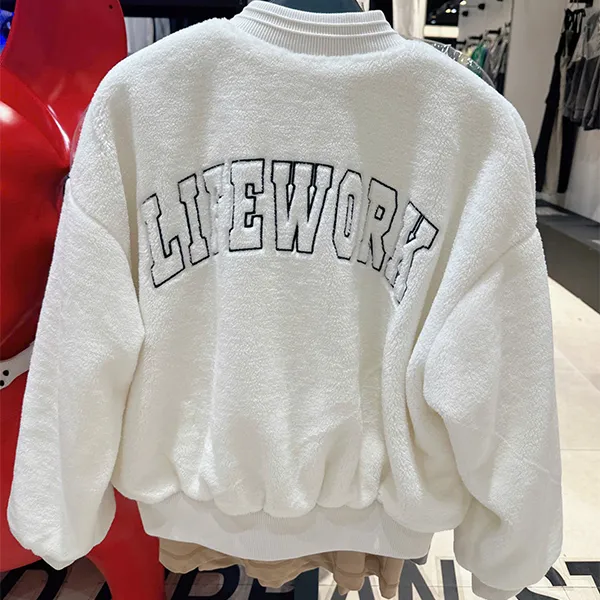 Áo Khoác Lông Lifework Bubbling Varsity Crop Jacket Màu Trắng - Thời trang - Vua Hàng Hiệu