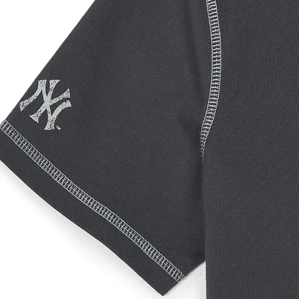 Áo Thun Nữ MLB Vintage Graphic Slim Crop New York Yankees 3FTSN0243-50CGS TShirt Màu Ghi Xám Size XS