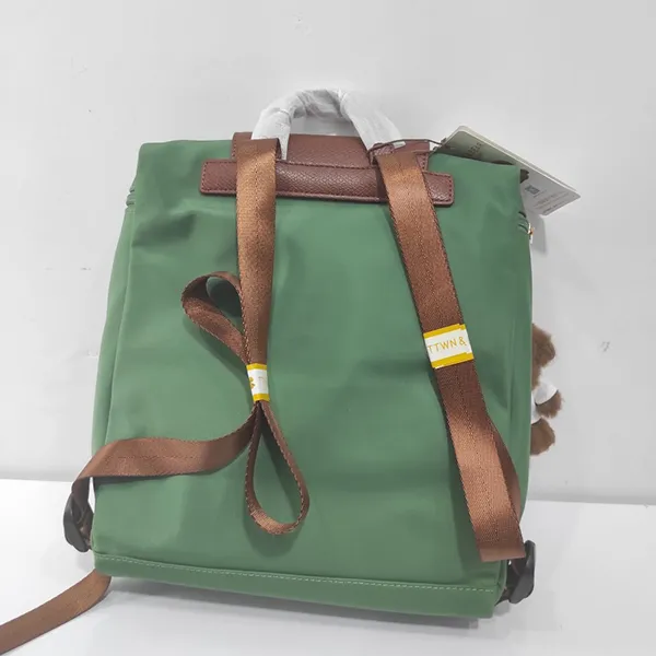 Balo Nữ TTWN BEAR TN3765-38380 Màu Xanh Lá Size L