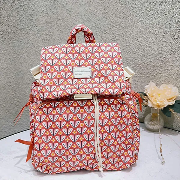 Balo Nữ Venuco Khóa Cài Backpack R18B223 Màu Đỏ
