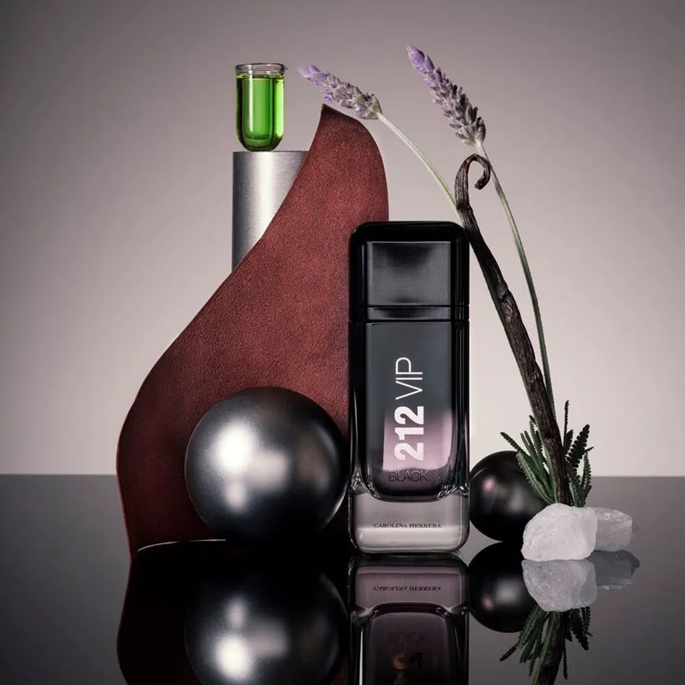 Nước hoa Carolina Herrera 212 VIP Black