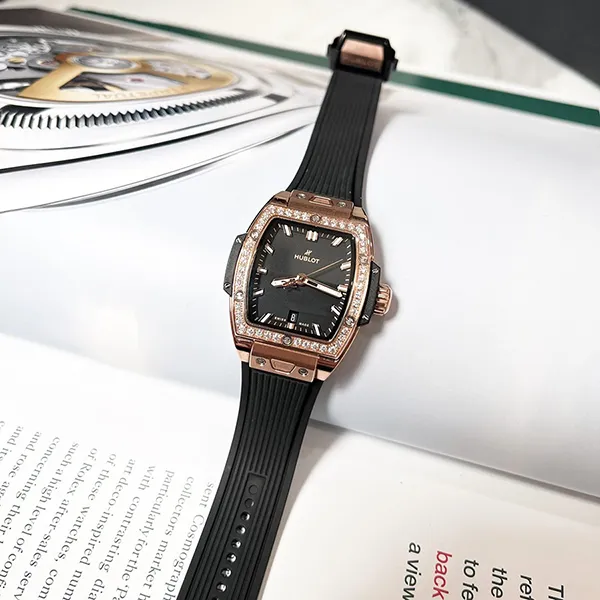 Đồng Hồ Nữ Hublot Spirit Of Big Bang 18ct Kind Gold Diamond 682.OX.1180.RX.1204 Màu Đen/ Vàng Hồng