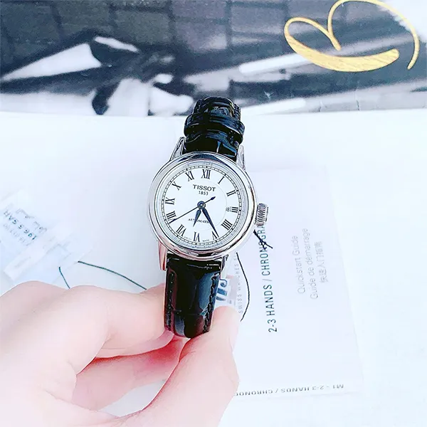 Đồng Hồ Nữ Tissot Carson T0852101601300 Màu Đen