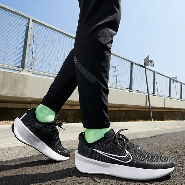 Giày Thể Thao Nam Nike Interact Run FD2291-001 Màu Đen Trắng Size 39 - Giày - Vua Hàng Hiệu
