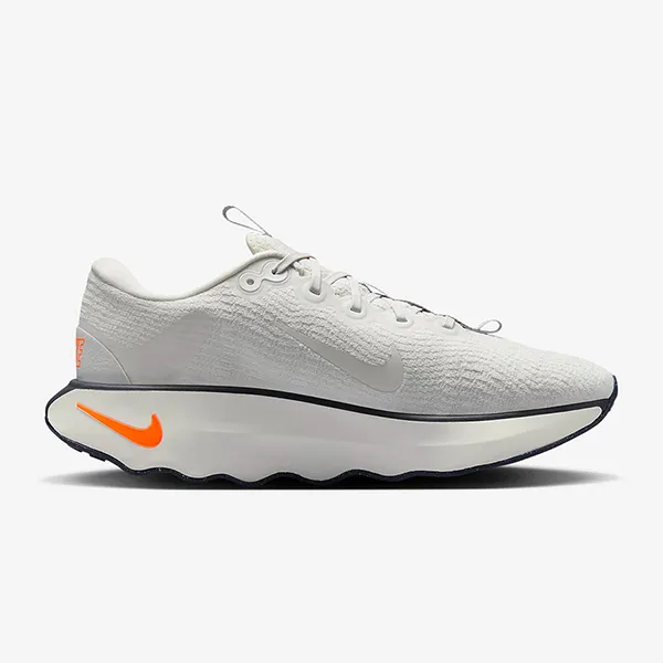 Giày Thể Thao Nam Nike Motiva DV1237-101 Màu Trắng Đen Size 40