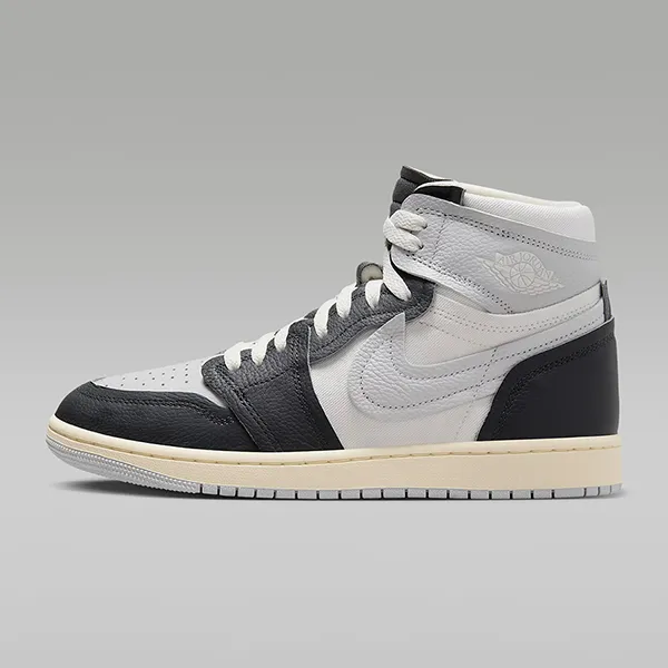Giày Thể Thao Nữ Nike Air Jordan 1 High Method Of Make FB9891-001 Màu Đen Trắng Size 36