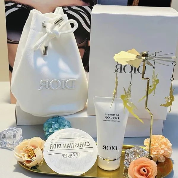 Set Sữa Rửa Mặt + Kem Dưỡng Da Tay Dior La Mousse Mini Gift Set 2 Món (Kèm Túi)