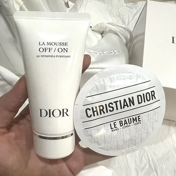 Set Sữa Rửa Mặt + Kem Dưỡng Da Tay Dior La Mousse Mini Gift Set 2 Món (Kèm Túi)