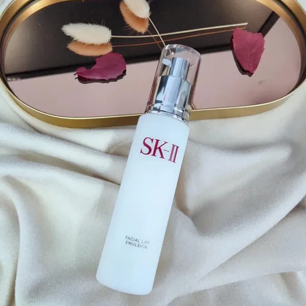 Sữa Dưỡng Ẩm SK-II Facial Lift Emulsion 100g - Mỹ phẩm - Vua Hàng Hiệu