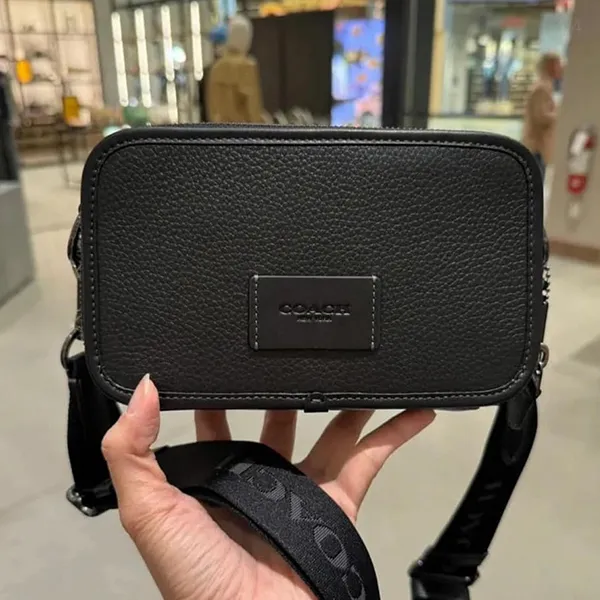 Túi Đeo Chéo Nam Coach Wyatt Crossbody In Signature Canvas CM113 Màu Đen