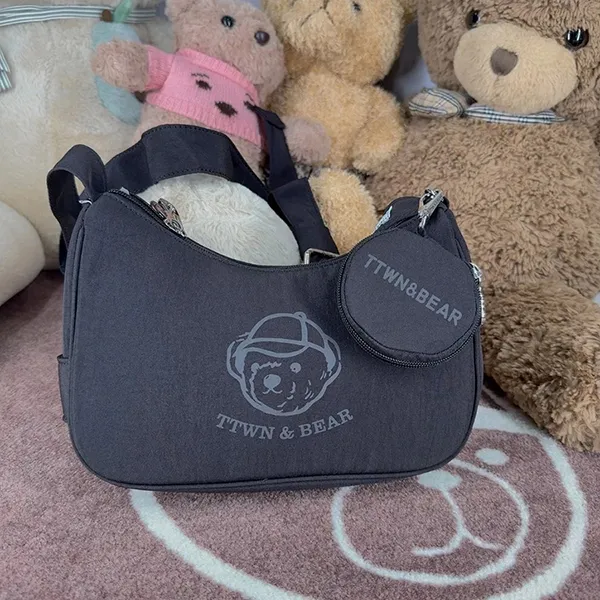 Túi Đeo Vai Nữ TTWN Bear Original TN3740-20010 Tas Sling Màu Đen