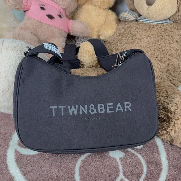 Túi Đeo Vai Nữ TTWN Bear Original TN3740-20010 Tas Sling Màu Đen