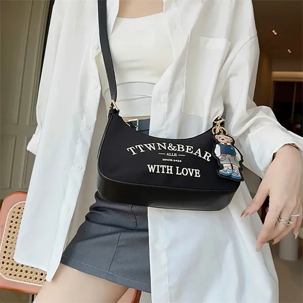 Túi Đeo Vai Nữ TTWN BEAR TN3754 Màu Đen