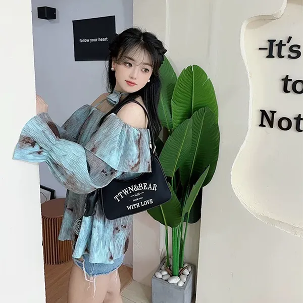 Túi Đeo Vai Nữ TTWN BEAR TN3754 Màu Đen