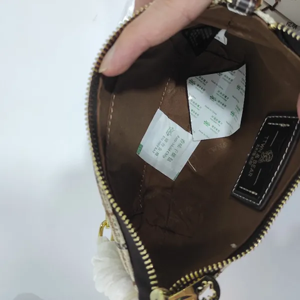 Túi Đeo Vai Nữ TTWN Bear TT-2176-2-F00 Màu Be Kẻ