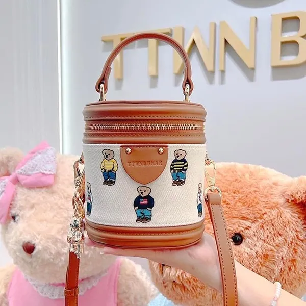Túi Xách Tay Nữ TTWN BEAR TN3433-10040 Màu Be Nâu