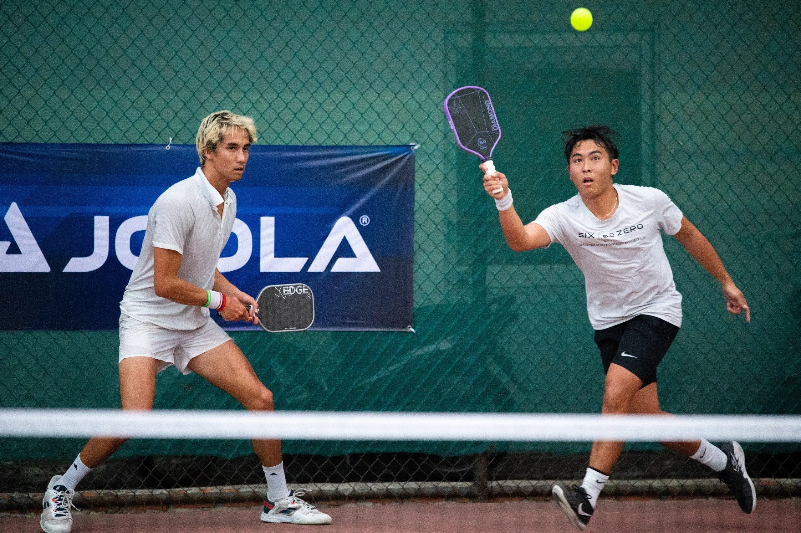 Pickleball dễ chơi phù hợp nhiều độ tuổi